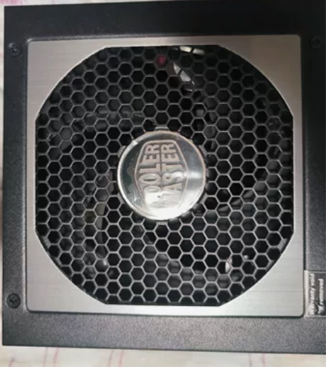 闲置 酷冷至尊V550 电源 在保 带原装...