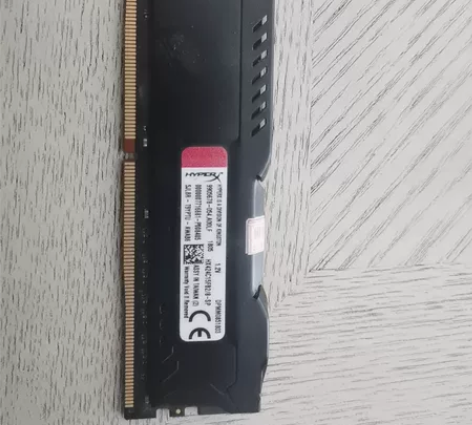 电脑闲置台式内存条，金士顿8G ddr4 ...