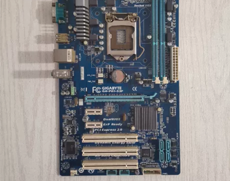 技嘉p61-s3p主板 H61芯片,115...