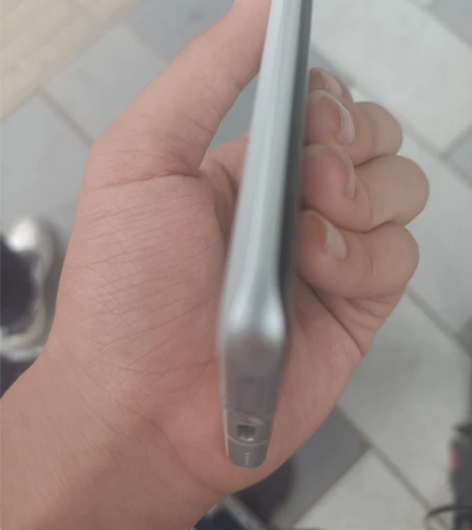 魅族18 12+256 定白 小磕碰不明显...