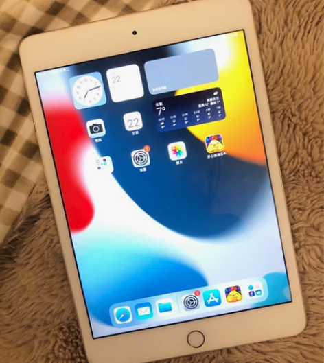 ipadmini4 自用出啦   金色  ...