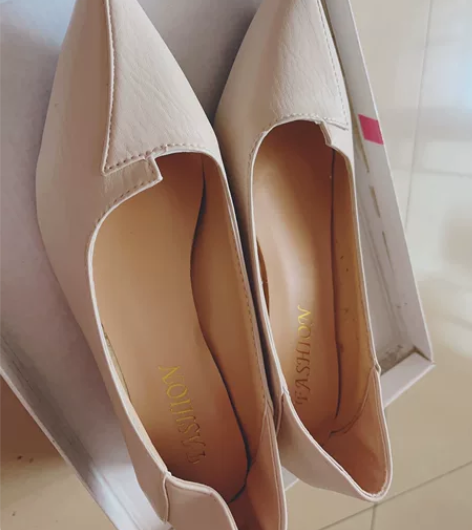 女士单鞋全新（超低价） 两双都是36码，上...