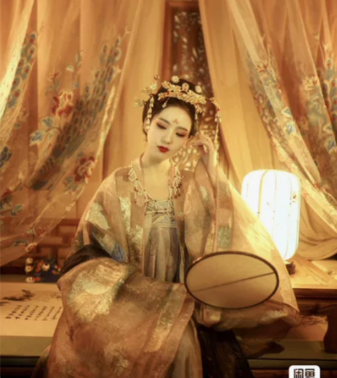 出司南阁 长生殿 汉服织金大袖衫齐胸 全套...