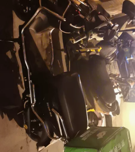 Hello外卖车，国标带牌九成新车架，速度...