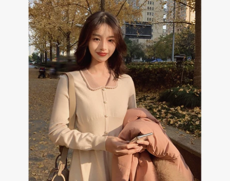 梅子熟了甜美文艺风赫本撞色领针织连衣裙20...