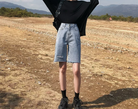 牛仔短裤女夏季宽松破洞2021年新款高腰显...