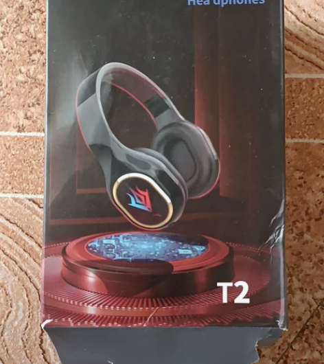 夏新头戴式蓝牙耳机,包装破损,物品全新,4...