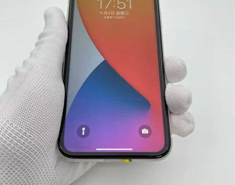 ?9成新苹果 iPhone 11 64GB...