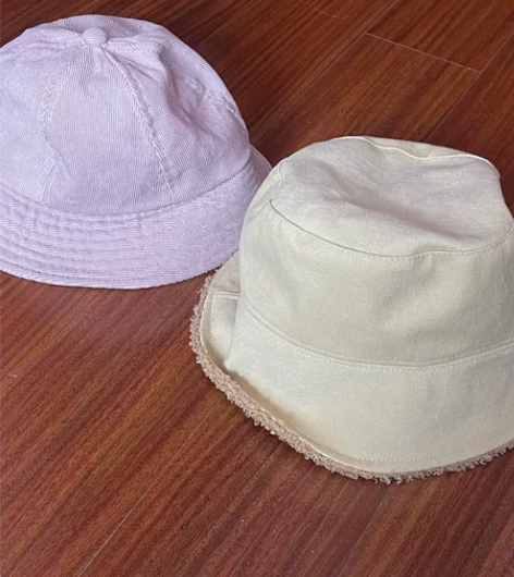两顶帽子渔夫帽25包邮出了几乎全新 紫色和...