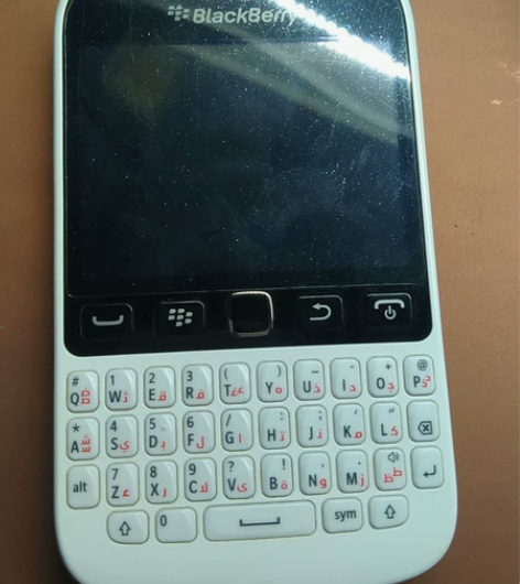 黑莓手机9720，可触屏可拍照可听歌音质和...