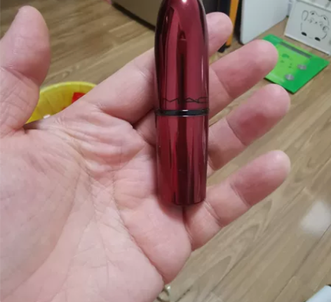 Mac口红，diva质地matte元老级姨...