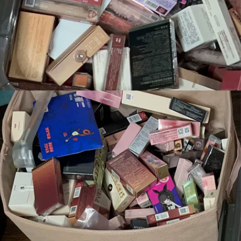 热门口红 全新低价出!! 29元1支 6...