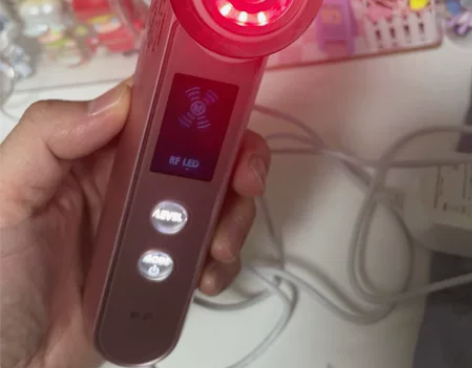 雅萌10T-plus美容仪,99.999新...