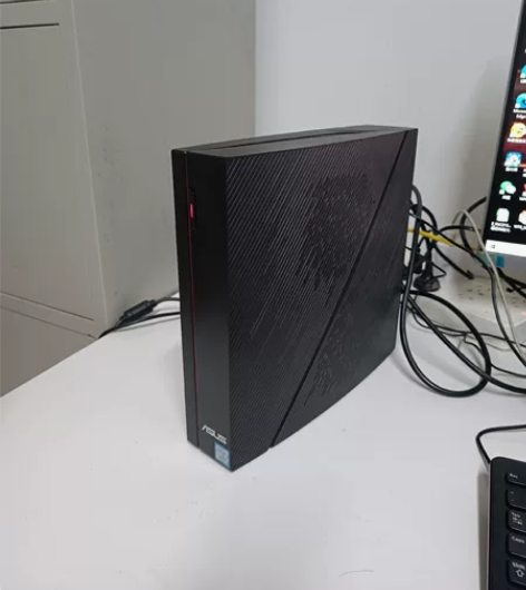 华硕飞行堡垒s，m80cj台式机小主机 i...