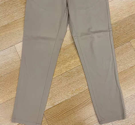 Zara修身九分裤 31码 浅卡其色 有穿...