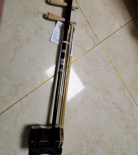 全新转让，原价4百多的苏州手工二胡民族乐器...