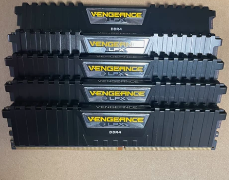 美商海盗船16G3200频率 DDR4 电...