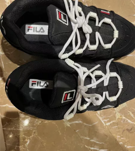FILA 官网购入 穿过一次 欧码38.5...