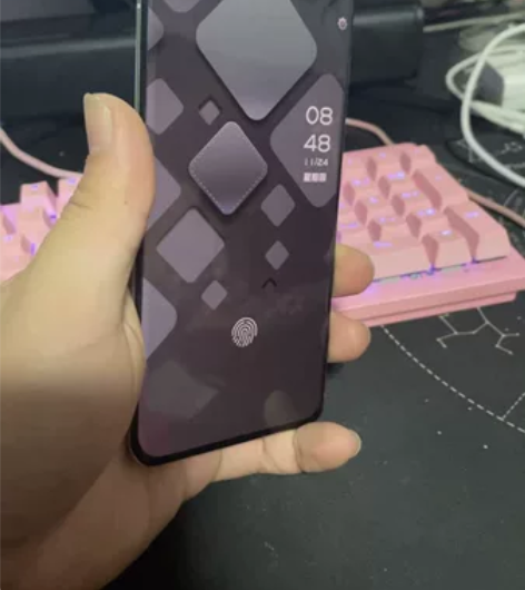 小米11ultra  8加256，基本99...