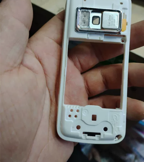 诺基亚N79白色中框 感兴趣的话点“我想要...