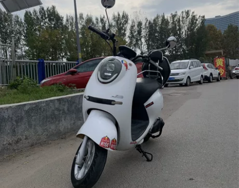 （忍痛出售）台铃小龟王电动车原价三千多 一...