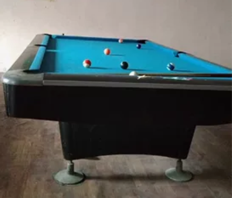二手台球桌一张，岩孔街道，800元，要的可...