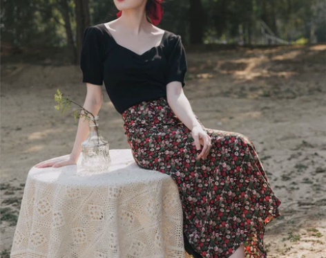 【年货价】复古chic两件套显瘦法式碎花半...