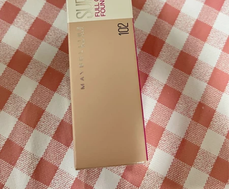 美宝莲持妆粉底液102 2023.1045...