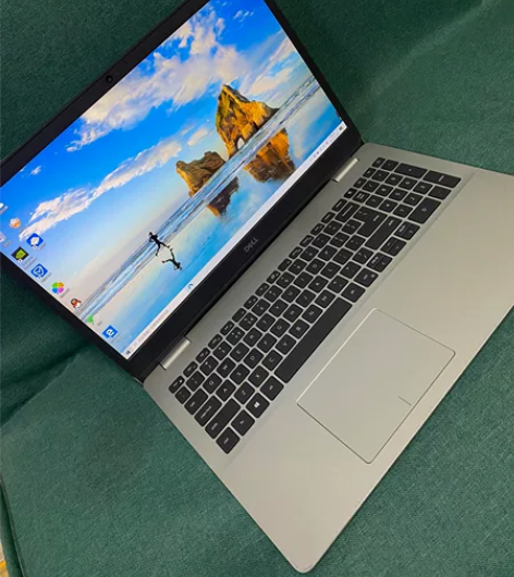 闲置的戴尔5593笔记本,功能都正常,成色...