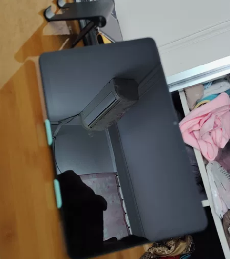 有一台荣耀v6平板麒麟985芯片2k屏外观...