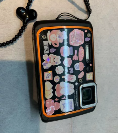 爱国者t3 很好用的小相机哦 1400万像...