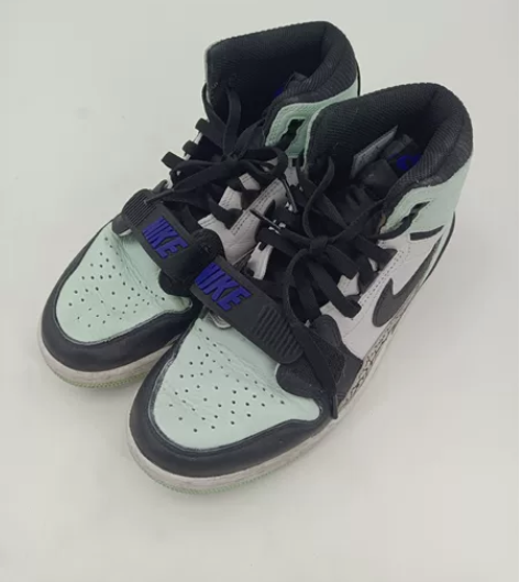 乔丹Air Jordan Legacy 3...