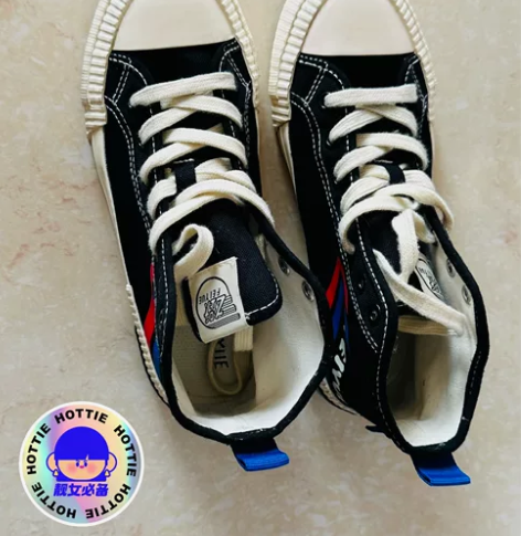 专柜200多买的飞跃高帮帆布鞋女2022新...