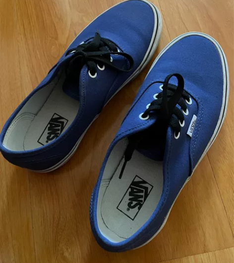Vans 保真 穿了两次 尺码35 图案是...