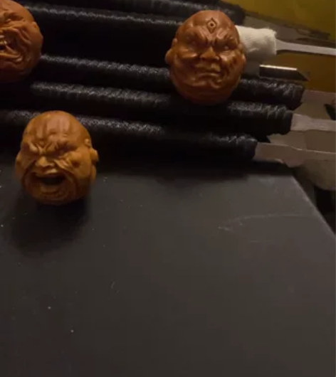 恶僧 恶僧橄榄核 视频里尺寸2.1x2.4...