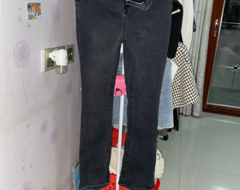 火爆抖音 小红书推荐的秋冬必备百搭直筒裤！...