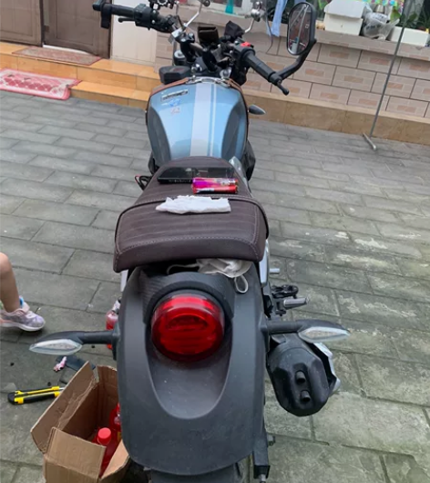 复古摩托车，京B私户，力帆kpm200.1...