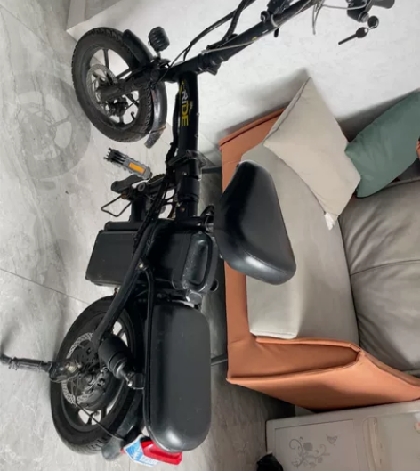 普莱德电动折叠车能跑60公里2年 感兴趣的...