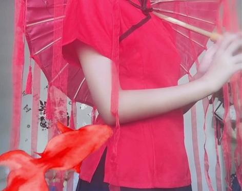 大鱼海棠椿c服M码 我身高160多些 体重...