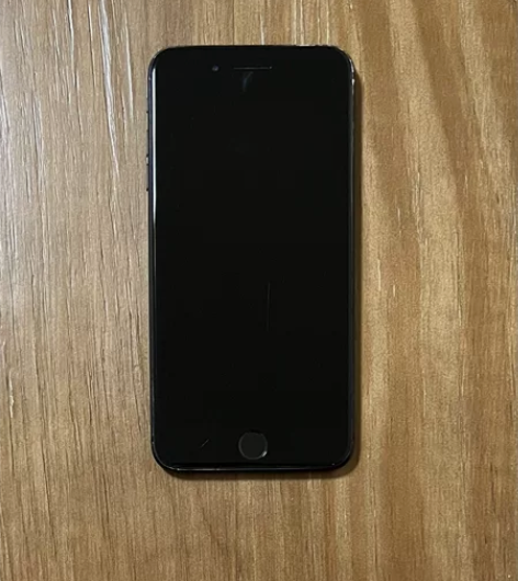 iPhone 8 Plus 国行64G黑色...