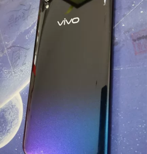 vivo Y93有3+64  4+64  ...