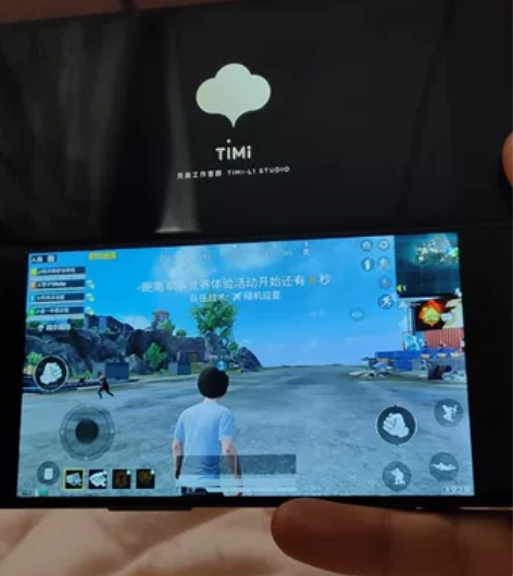 中兴折叠屏手机，双屏手机 感兴趣的话点“我...
