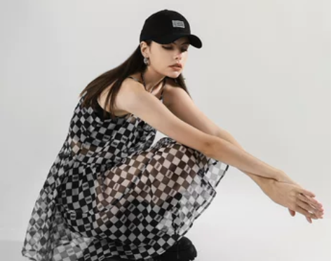 ANYQUESTION/黑白棋盘格纱 V领...