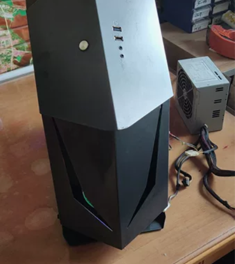 网咖异形 展示机箱2 网咖拆机，仿乔思伯M...