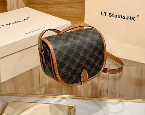 斜挎包 单肩包斜挎包包香港真皮马鞍2022...