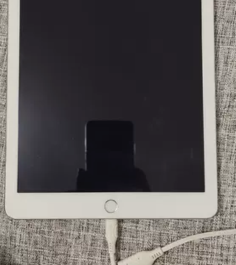 青岛IPad2017 平板32G国行版。个...