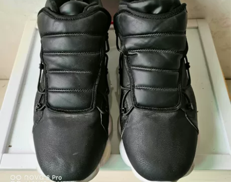 43码  乔丹皮面加绒保暖运动男士棉鞋 没...