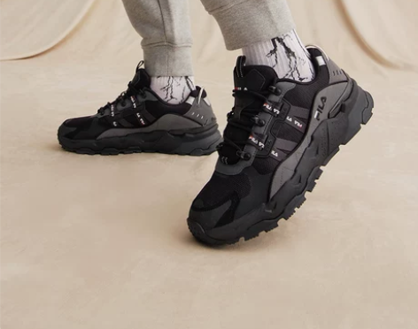 FILA 斐乐官方情侣TREK满天星老爹鞋...