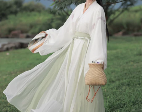 五五年原创汉服女立秋·处暑晋制交领襦裙四件...