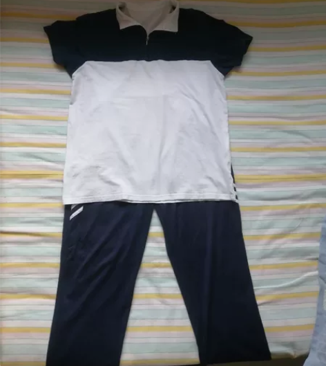 校服,张店区初中夏季校服180码一套,现闲...